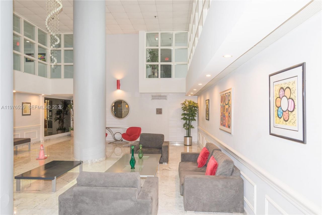 9341 Collins Ave, Unit 1204, Surfside, FL 33154 Photo