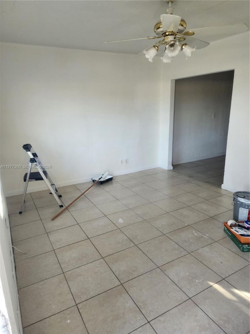 6910 NW 5th Pl, Miami, FL 33150 Photo