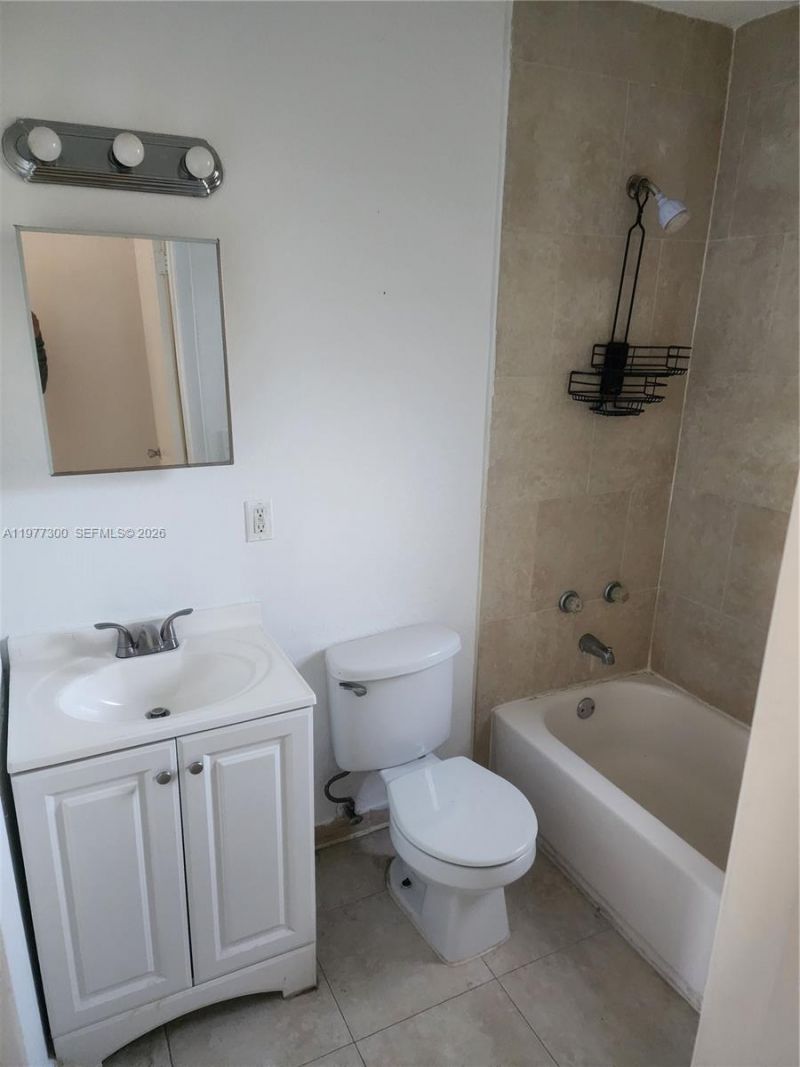 6910 NW 5th Pl, Miami, FL 33150 Photo