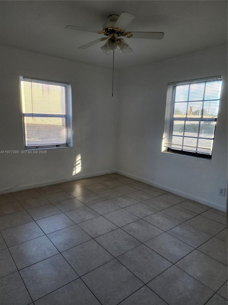 6910 NW 5th Pl, Miami, FL 33150 Photo