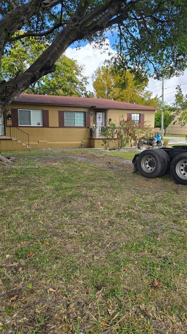 6910 NW 5th Pl , Miami, FL 33150 Photo