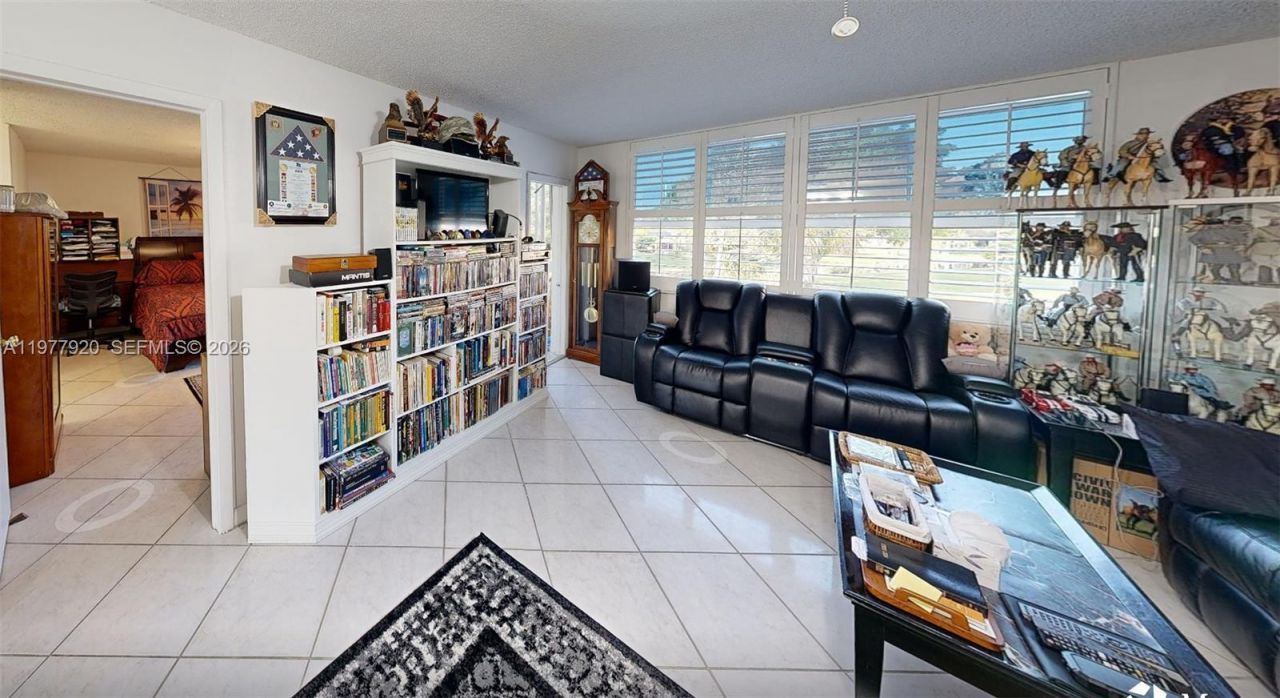 6570 Royal Palm Blvd, Unit 215J, Margate, FL 33063 Photo