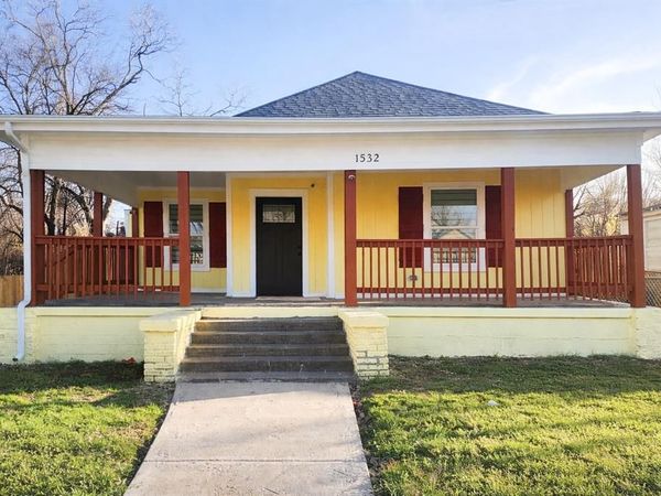 1532 E Myrtle Street, Fort Worth, TX 76104
