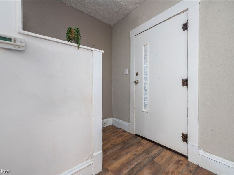 3520 Cypress Avenue, Cleveland, OH 44109 Photo 8