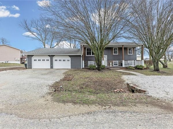 213 Beech Street, Colony, KS 66015