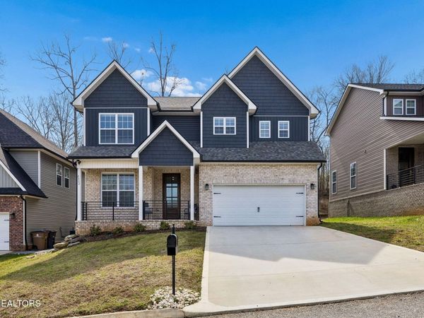 2322 Birch Hollow Lane, Knoxville, TN 37920