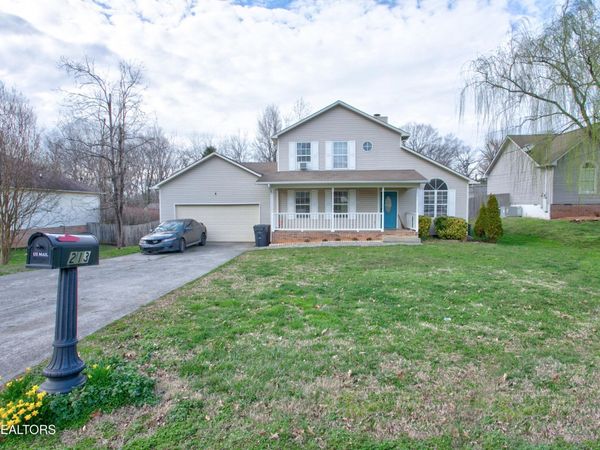 213 Mount David Drive, Knoxville, TN 37920