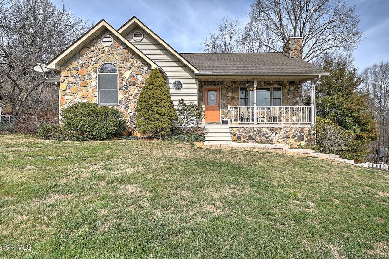 188 Old Milligan Highway, Johnson City, TN 37601 Main Photo