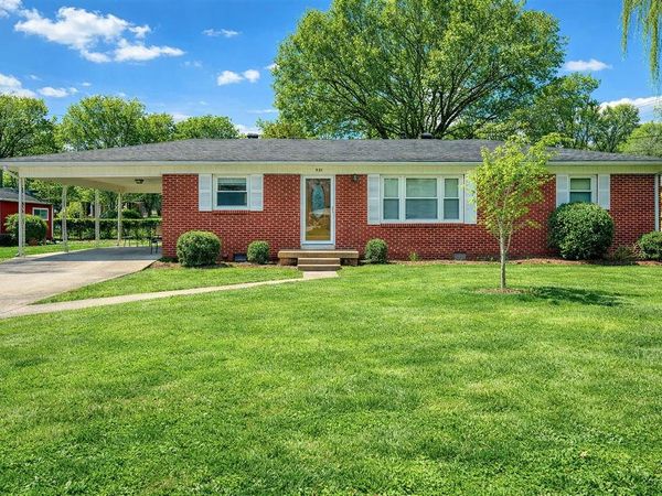 921 Oak Lane , Russellville, KY 42276