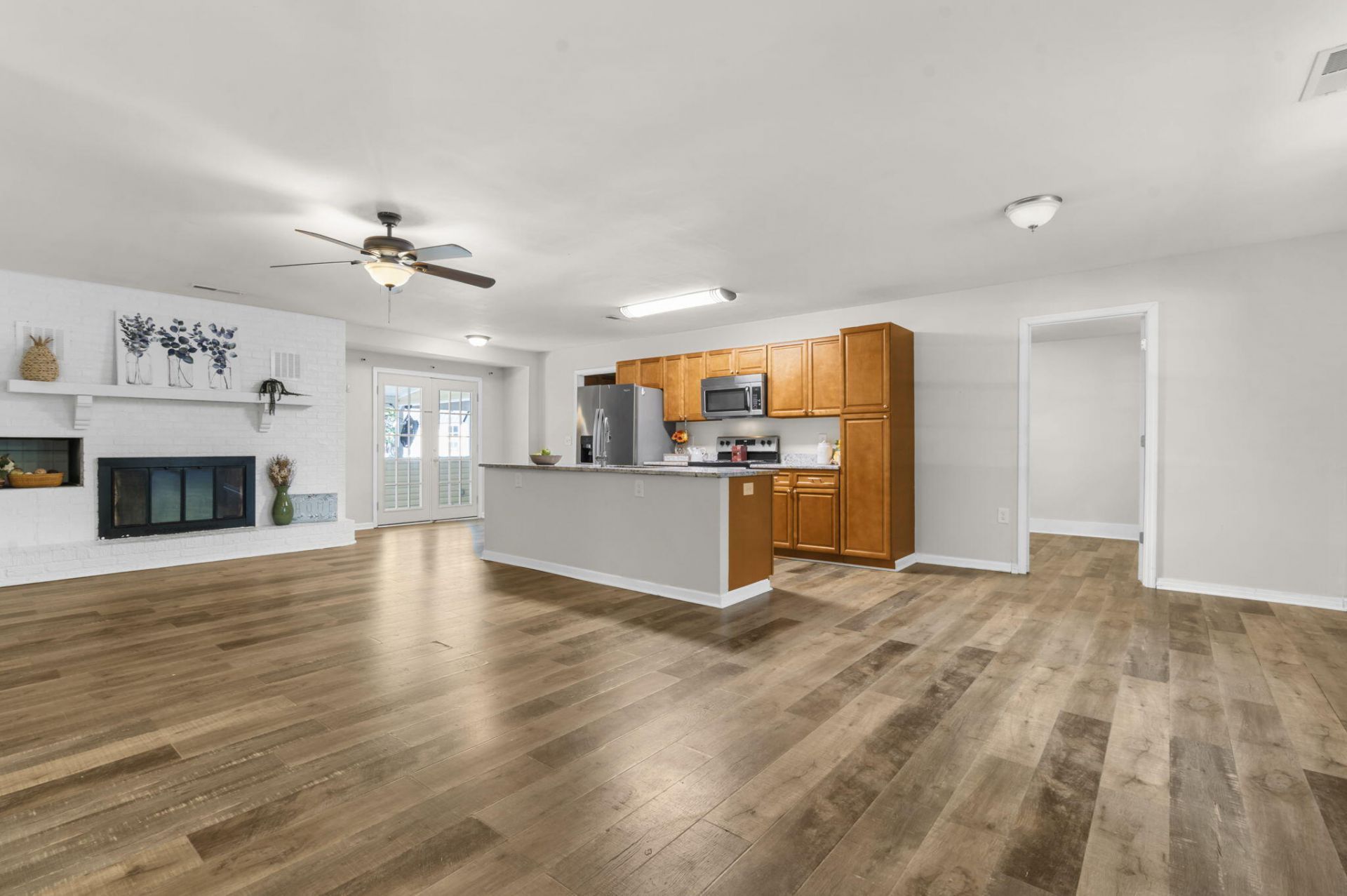 300 Logan Drive Photo 10