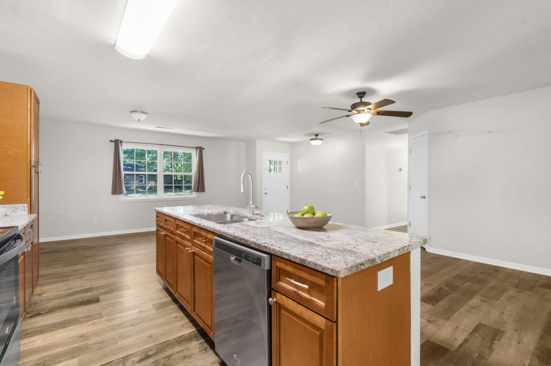 300 Logan Drive Photo 13