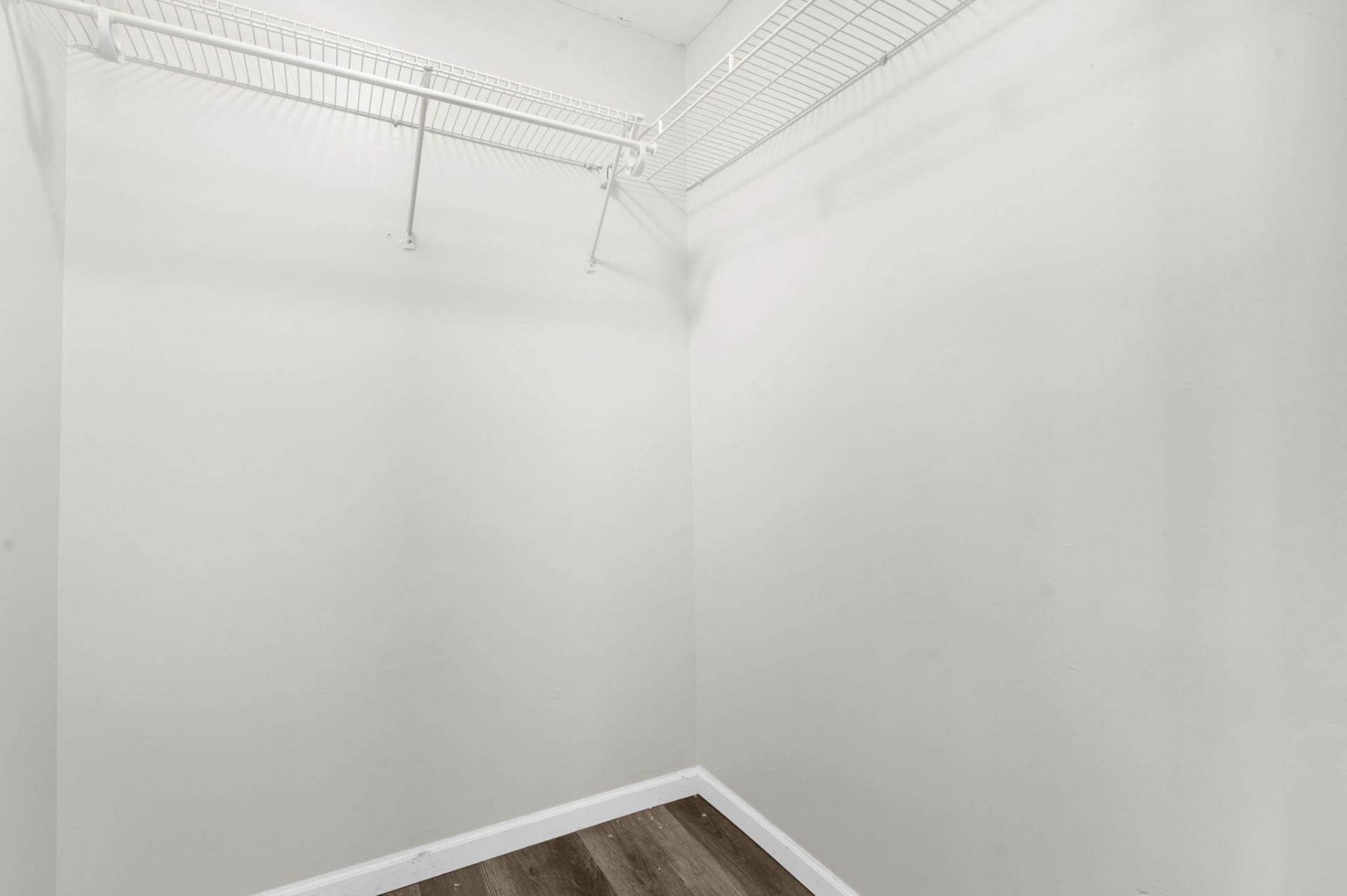 300 Logan Drive Photo 26