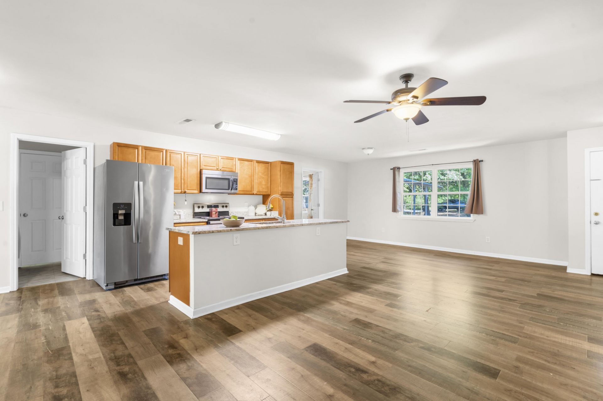 300 Logan Drive Photo 7