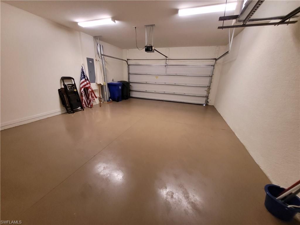 10457 Materita Dr, Fort Myers, FL 33913 Photo