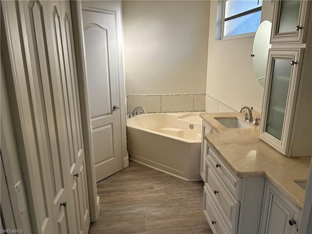 9750 Sassafras Ct, Estero, FL 33928 Photo