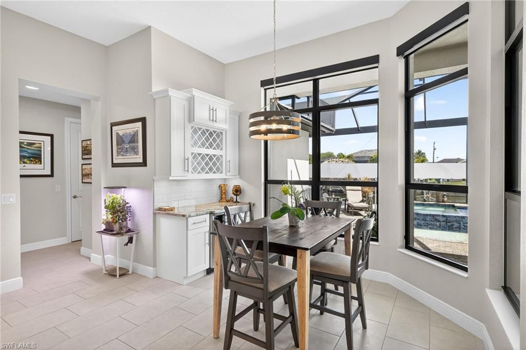 821 NW 38th Ave, Cape Coral, FL 33993 Photo