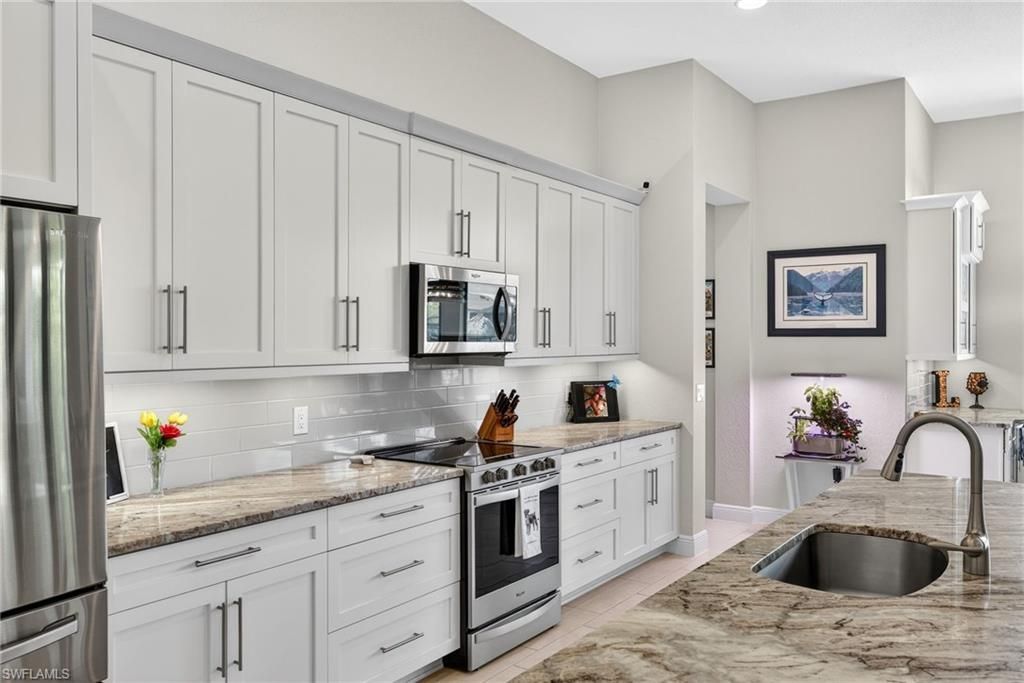 821 NW 38th Ave, Cape Coral, FL 33993 Photo