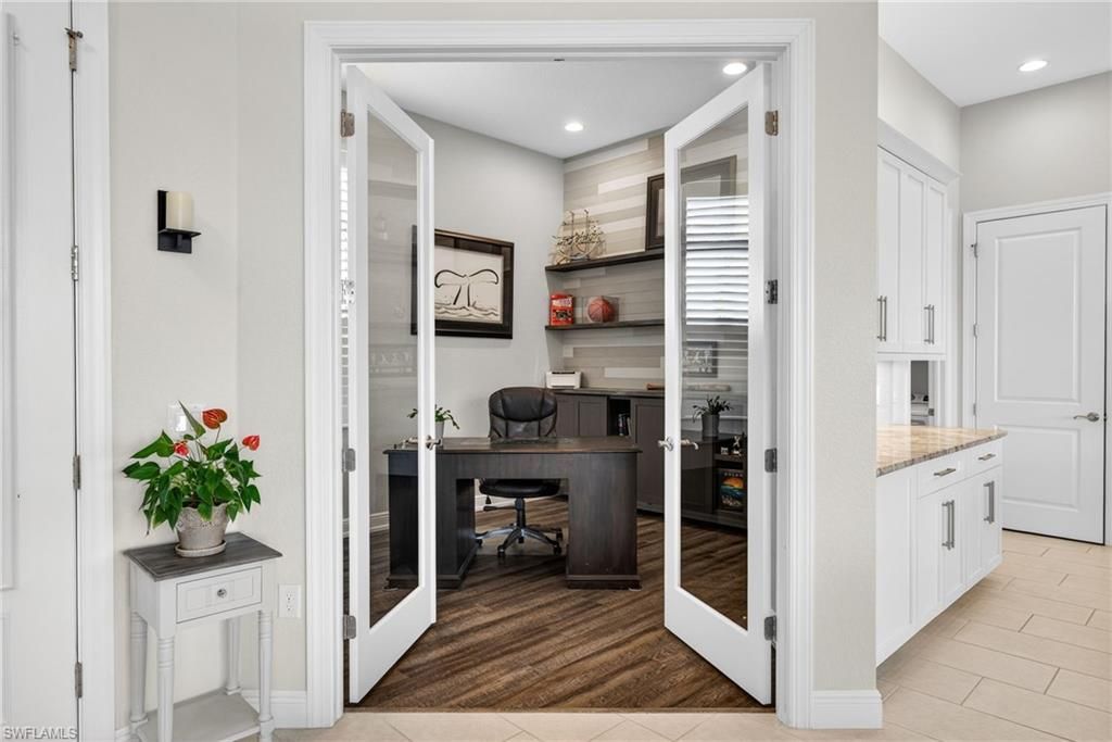 821 NW 38th Ave , Cape Coral, FL 33993 Photo