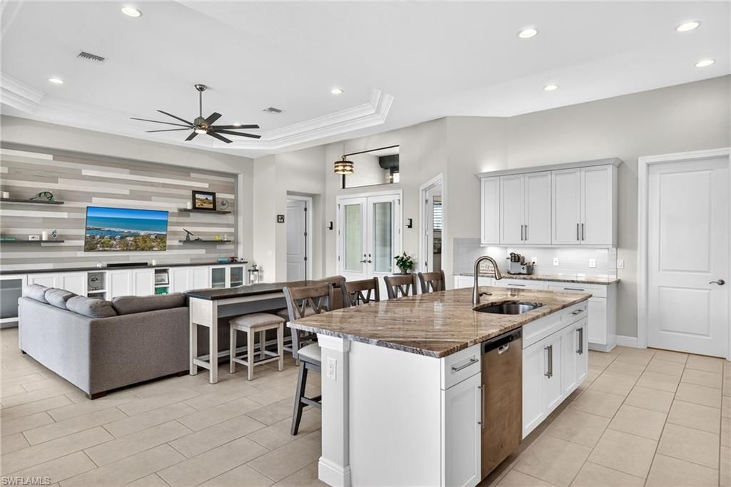 821 NW 38th Ave, Cape Coral, FL 33993 Photo
