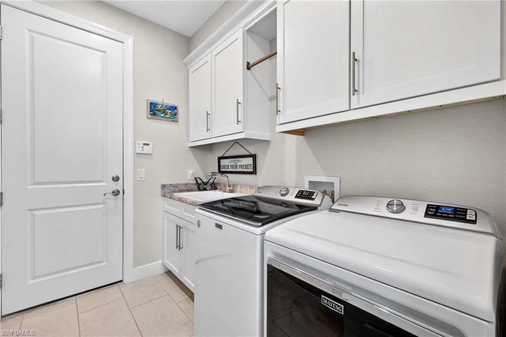821 NW 38th Ave, Cape Coral, FL 33993 Photo