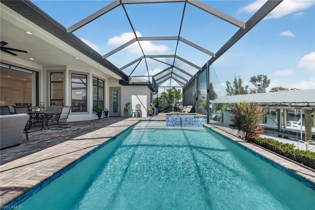 821 NW 38th Ave, Cape Coral, FL 33993 Photo