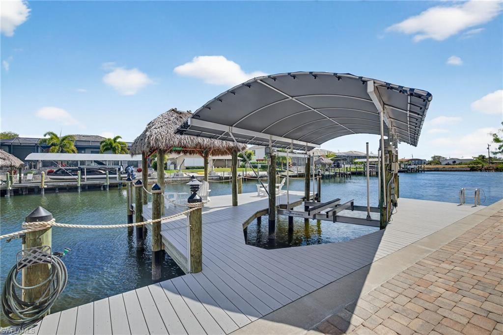 821 NW 38th Ave , Cape Coral, FL 33993 Photo