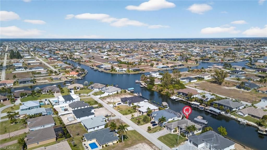821 NW 38th Ave, Cape Coral, FL 33993 Photo