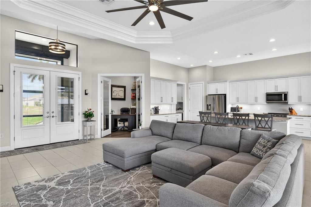 821 NW 38th Ave, Cape Coral, FL 33993 Photo