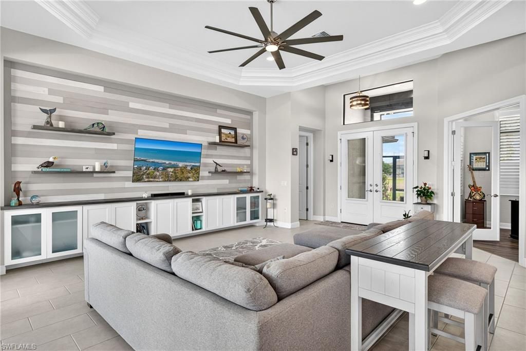 821 NW 38th Ave, Cape Coral, FL 33993 Photo
