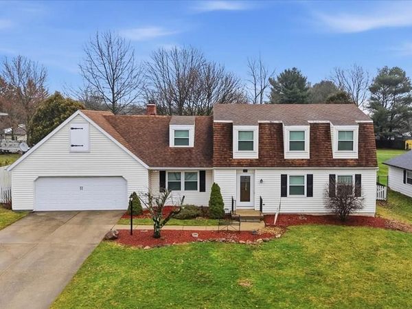 1505 Brookpark Dr., Mansfield, OH 44906