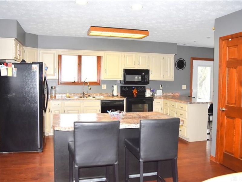 315 N Sunset Drive, Piqua, OH 45356 Photo 21