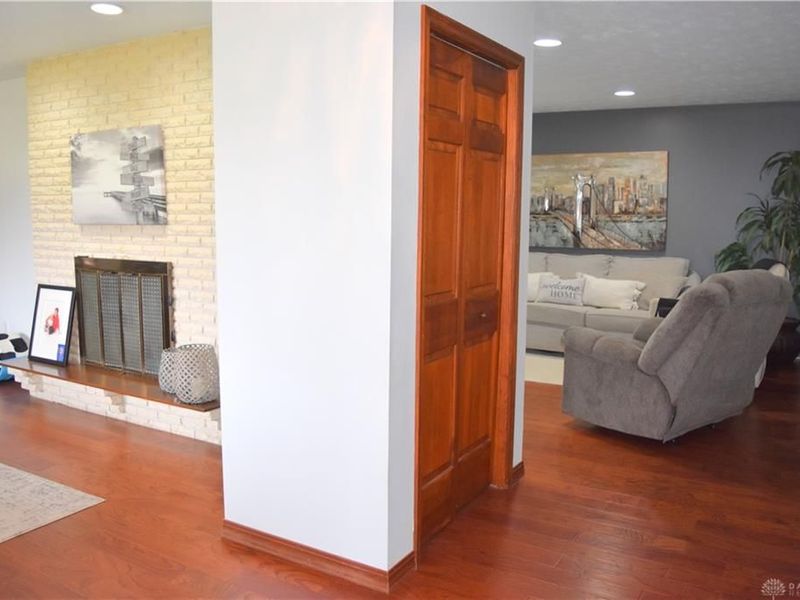 315 N Sunset Drive, Piqua, OH 45356 Photo 7