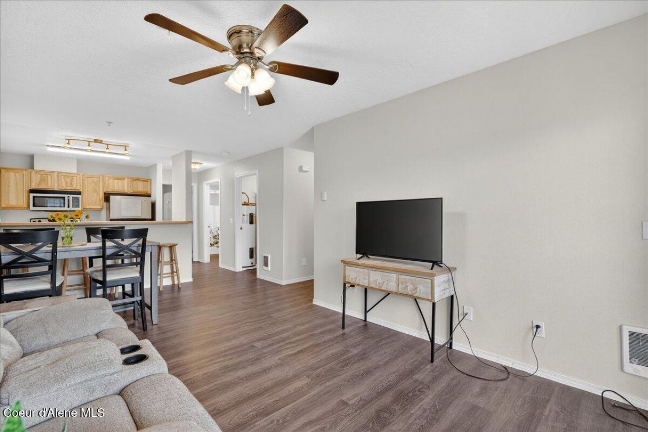 848 N Chase Rd, Unit #102, Post Falls, ID 83854 Main Photo