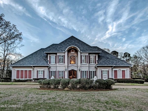 2743 Highway 80 East , Brandon, MS 39042