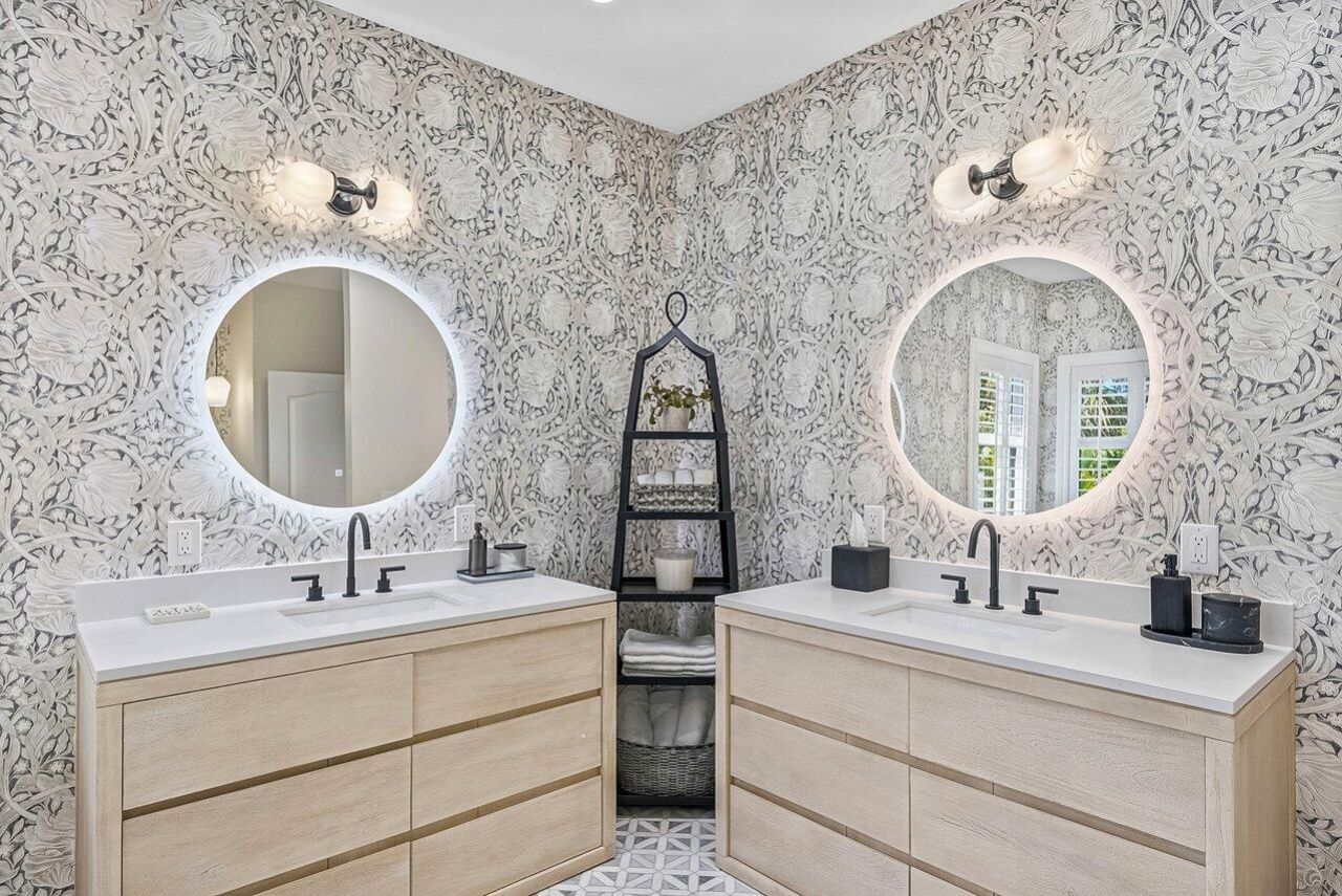 6 NW 11th Street, Delray Beach, FL 33444 Photo