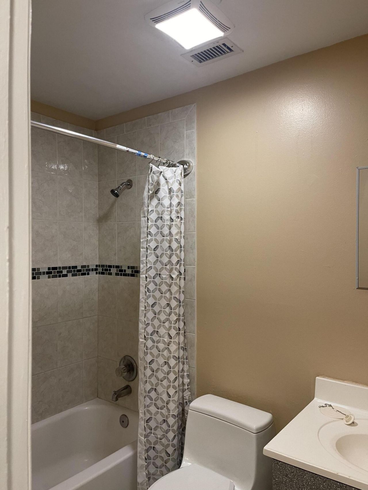 940 W 36th Street, Unit 1, Riviera Beach, FL 33404 Photo