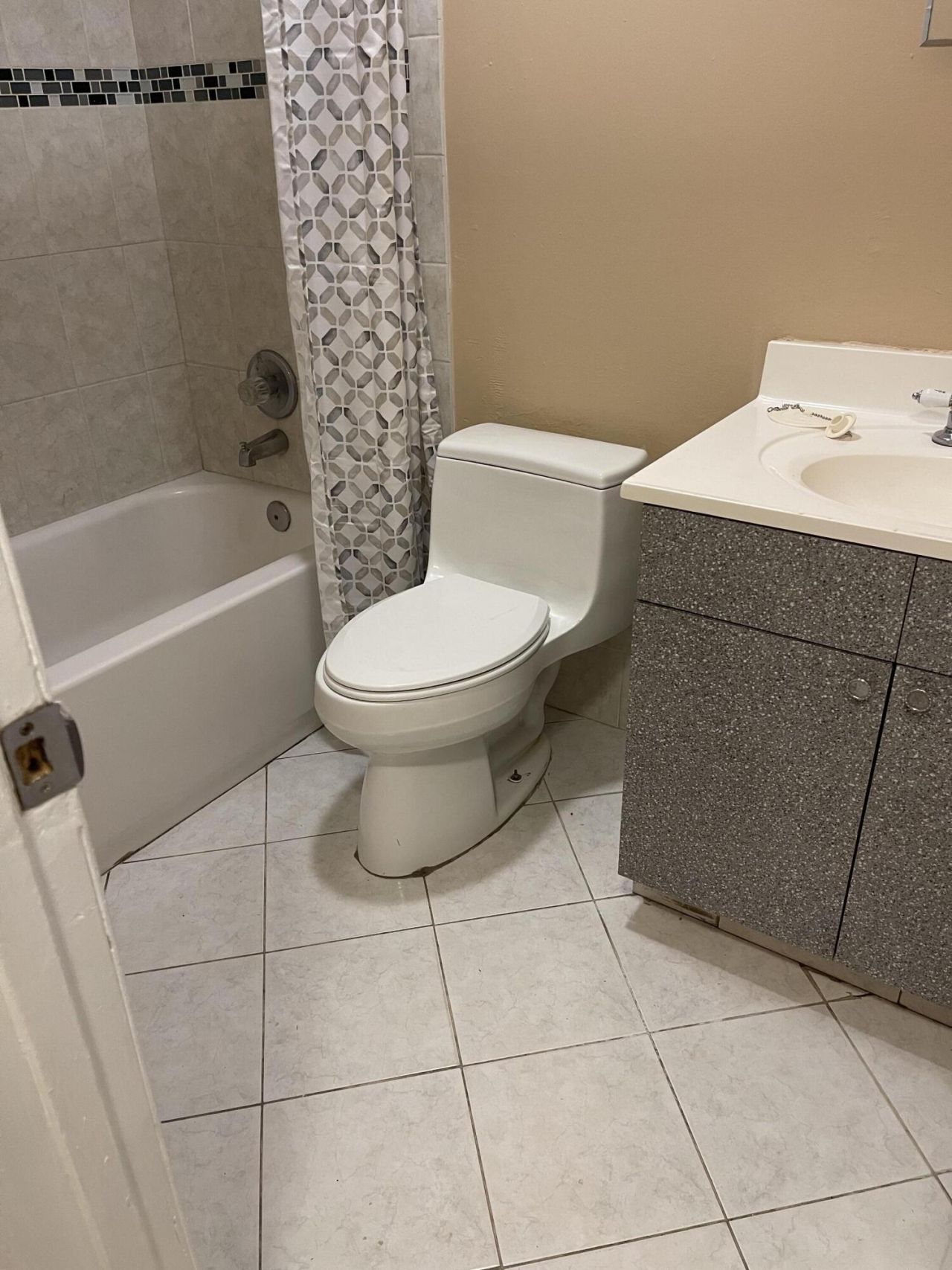 940 W 36th Street, Unit 1, Riviera Beach, FL 33404 Photo