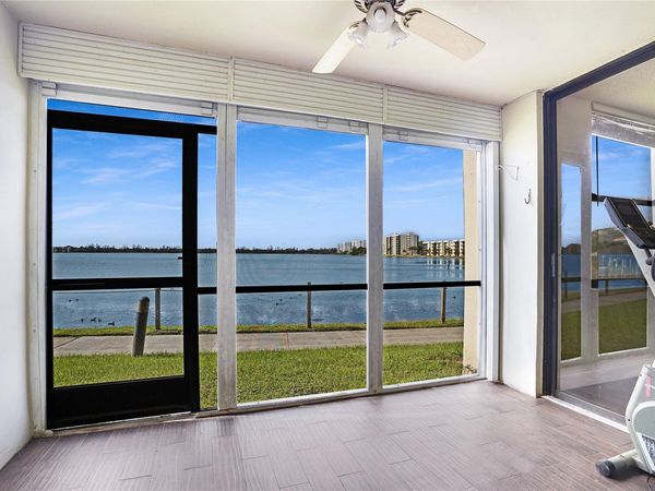 109 Lake Emerald Drive, Unit 110, Oakland Park, FL 33309