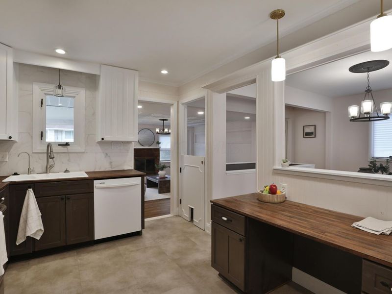 268 E Stafford Avenue, Worthington, OH 43085 Photo 12