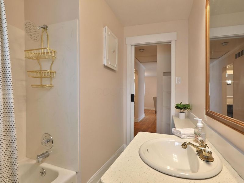 268 E Stafford Avenue, Worthington, OH 43085 Photo 26