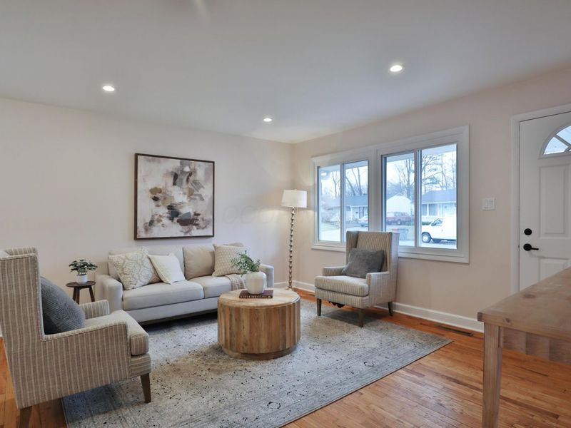 268 E Stafford Avenue, Worthington, OH 43085 Photo 5