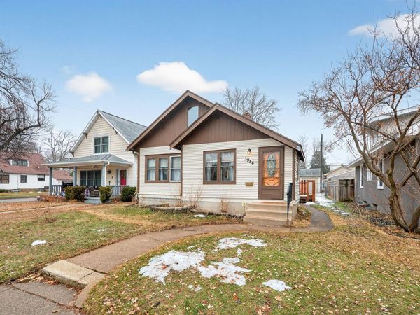 3954 Vincent Avenue N, Minneapolis, MN 55412