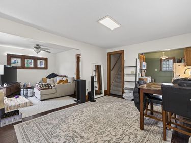 3954 Vincent Avenue N, Minneapolis, MN 55412