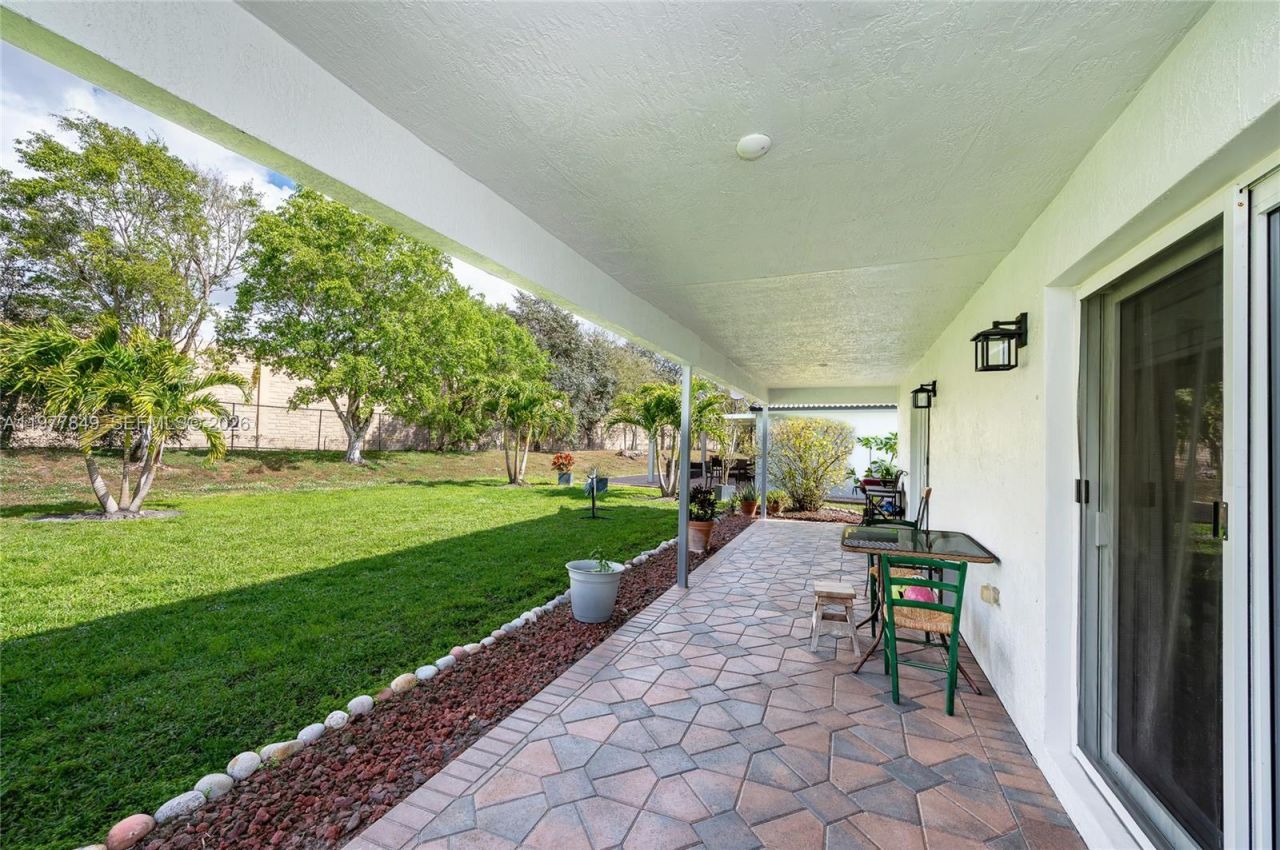 13391 SW 42nd St, Miramar, FL 33027 Photo