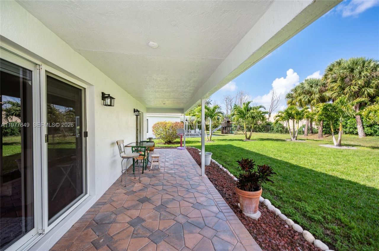 13391 SW 42nd St , Miramar, FL 33027 Photo