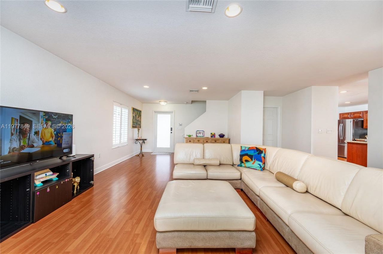 13391 SW 42nd St, Miramar, FL 33027 Photo