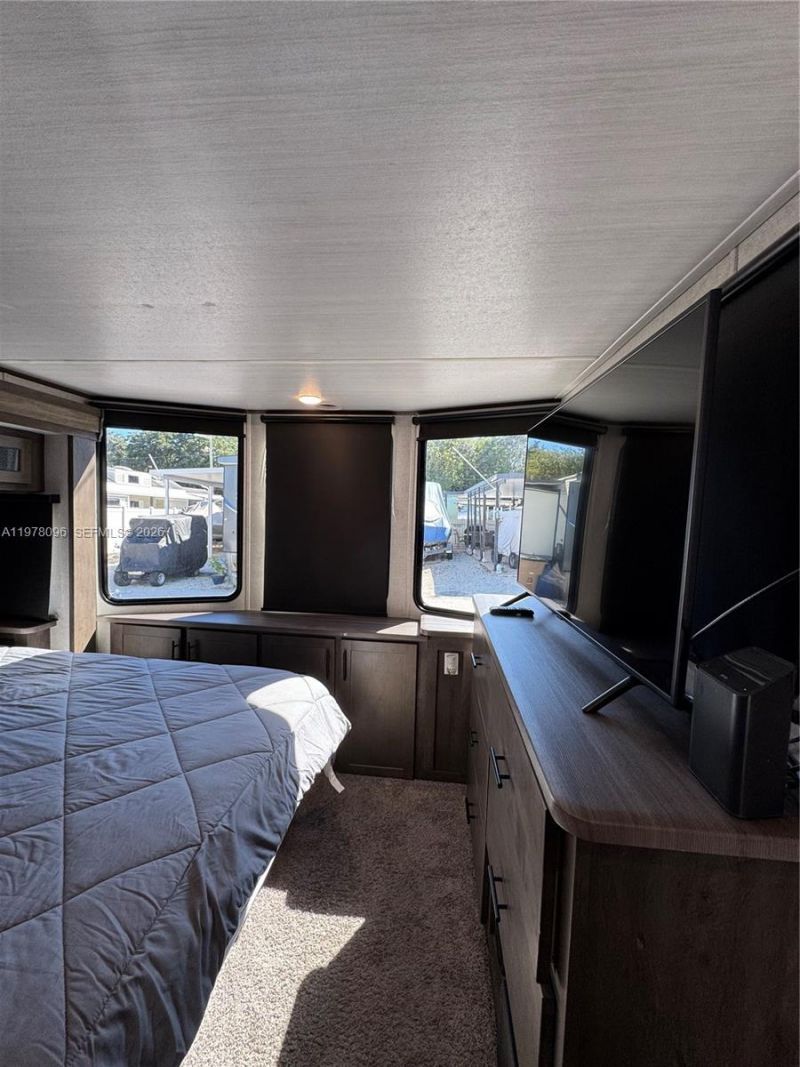 325 Calusa St , Key Largo, FL 33037 Photo