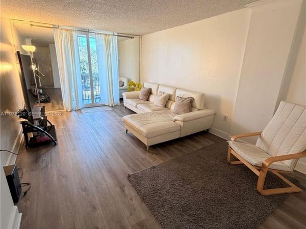 16851 NE 23rd Ave, Unit B304, North Miami Beach, FL 33160