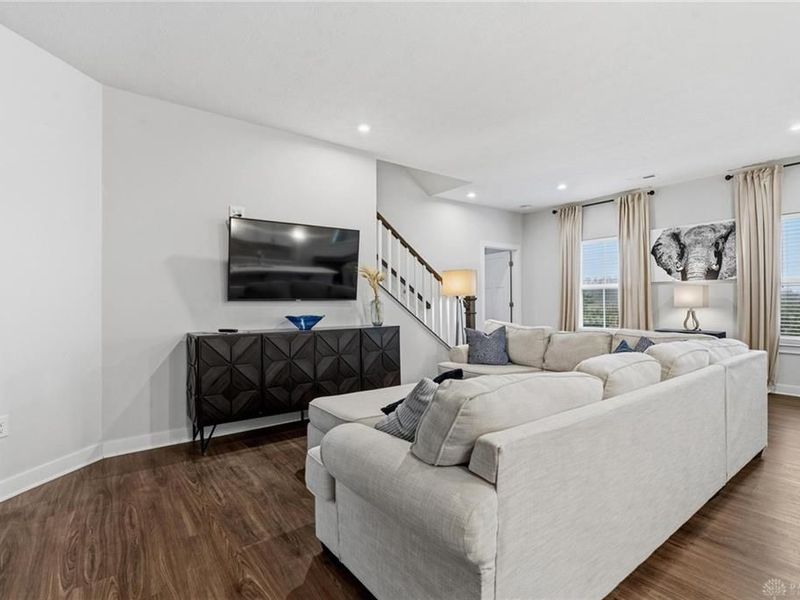 2131 W Schmidt Drive, Beavercreek Township, OH 45434 Photo 11