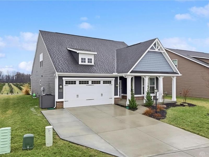 2131 W Schmidt Drive, Beavercreek Township, OH 45434 Photo 3